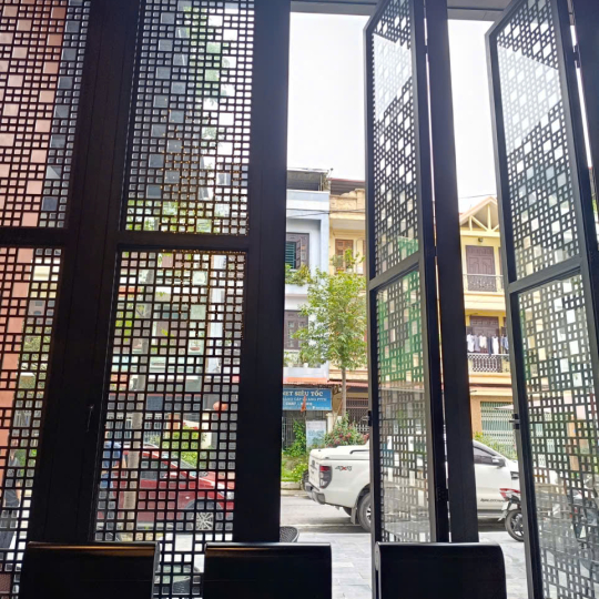 AN HOTEL